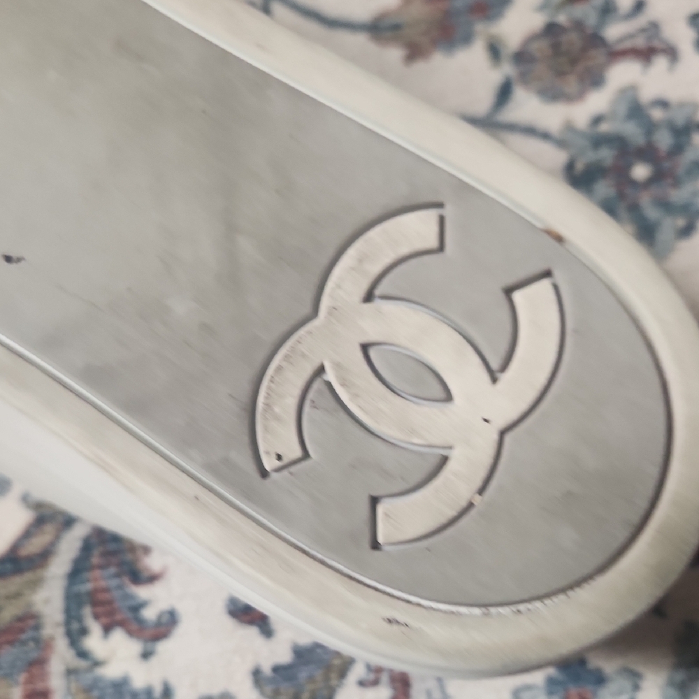 CHANEL Silver and White Sneakers - Picture 11 of 16